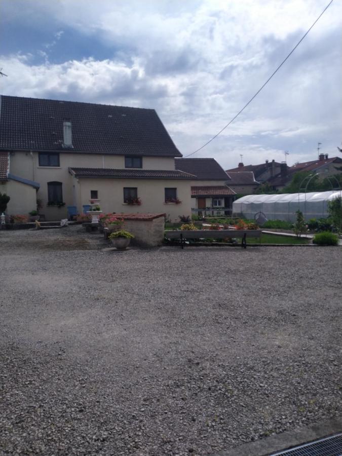 A La Maison Du Bonheur Lanty-sur-Aube Buitenkant foto